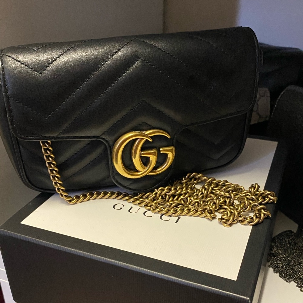 GG mini bag, used comes with box, dust bags.